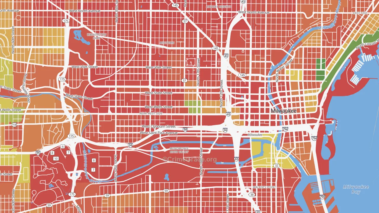 Avenues West, Milwaukee, WI Map of Robbery Rates