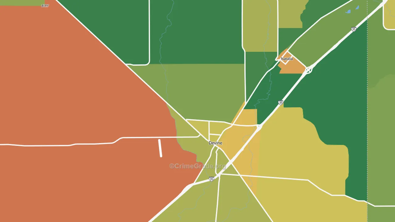 Devine, TX Map of Robbery Rates