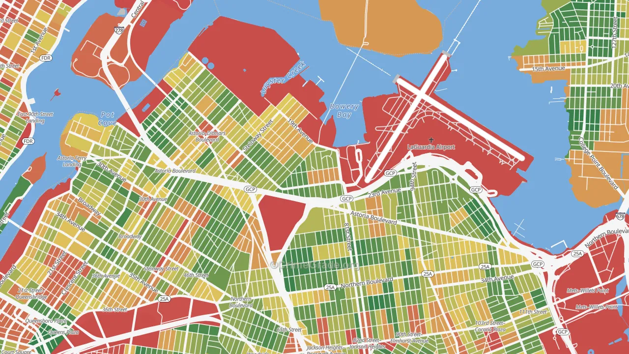 East Elmhurst, Queens, NY Map of Robbery Rates