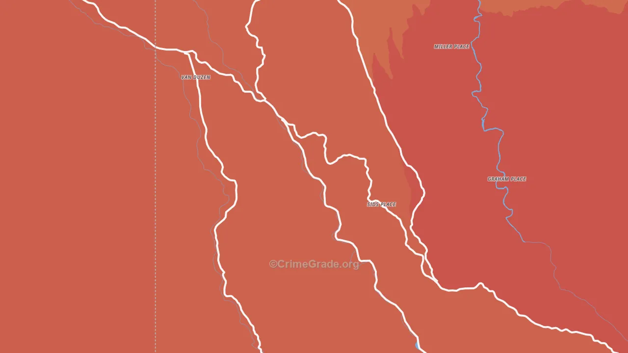 Mad River, CA Map of Robbery Rates