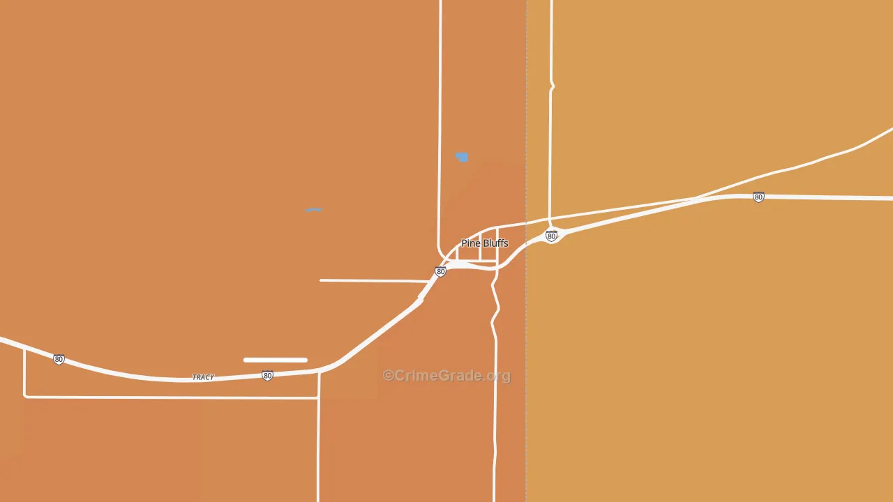 Pine Bluffs, WY Map of Robbery Rates