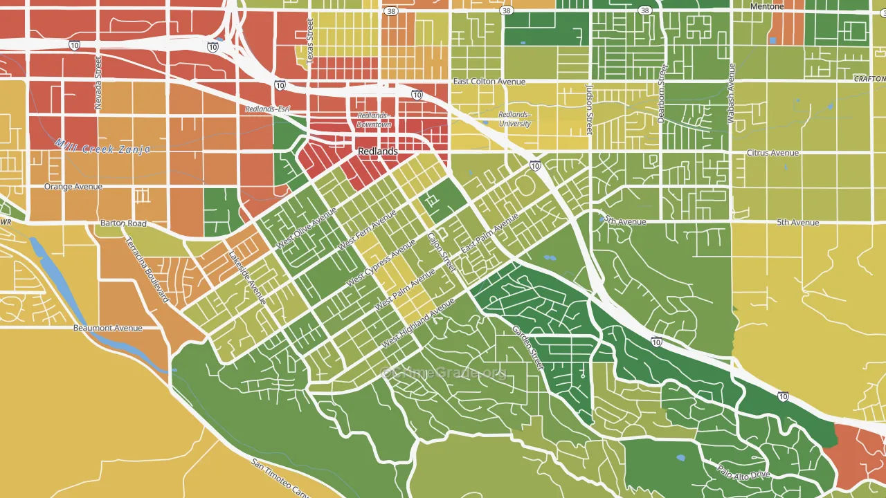 Plymouth Village, Redlands, CA Map of Robbery Rates
